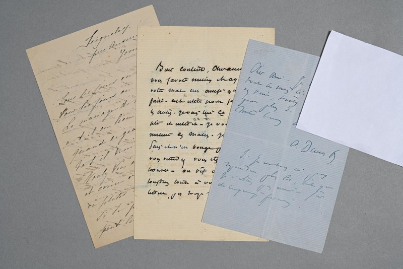 Alexandre DUMAS, fils. Two signed autograph letters, addressed to a "cher  [..]