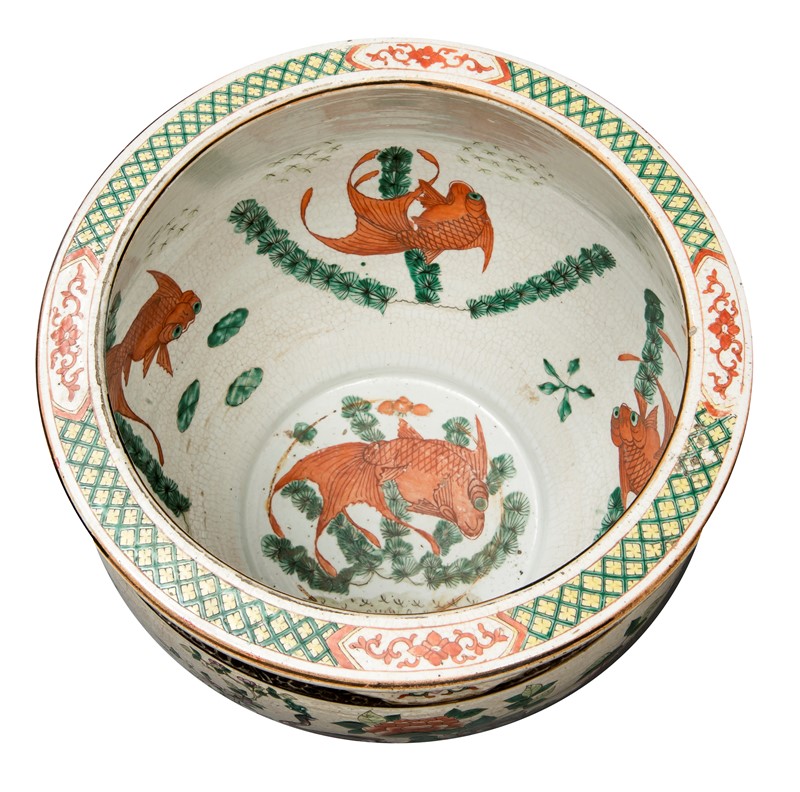 Large antique Chinese polychrome fish bowl. Asta FROM VENICE TO